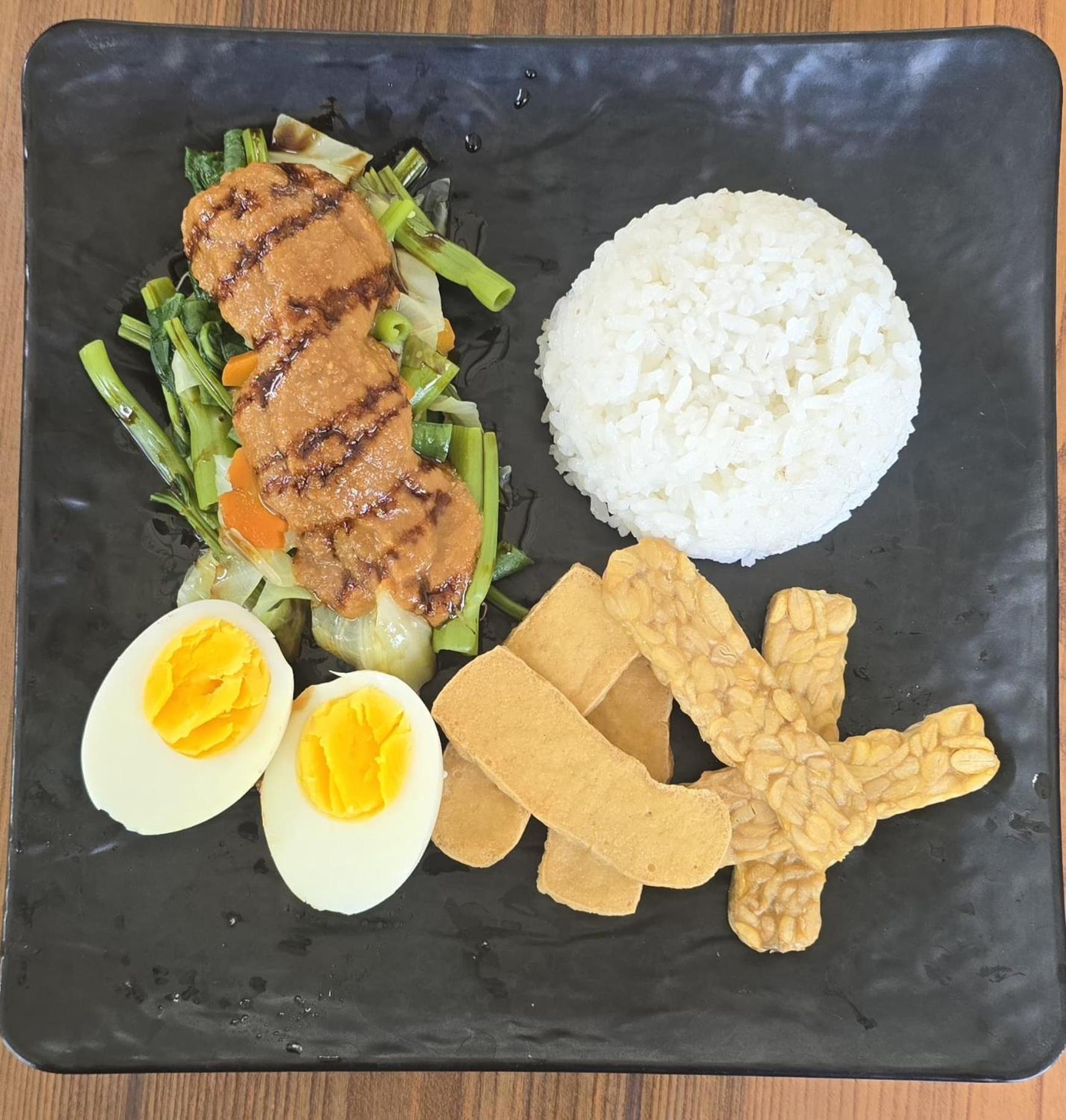 마카르마 리조트 롬복 셍기기 외부 사진