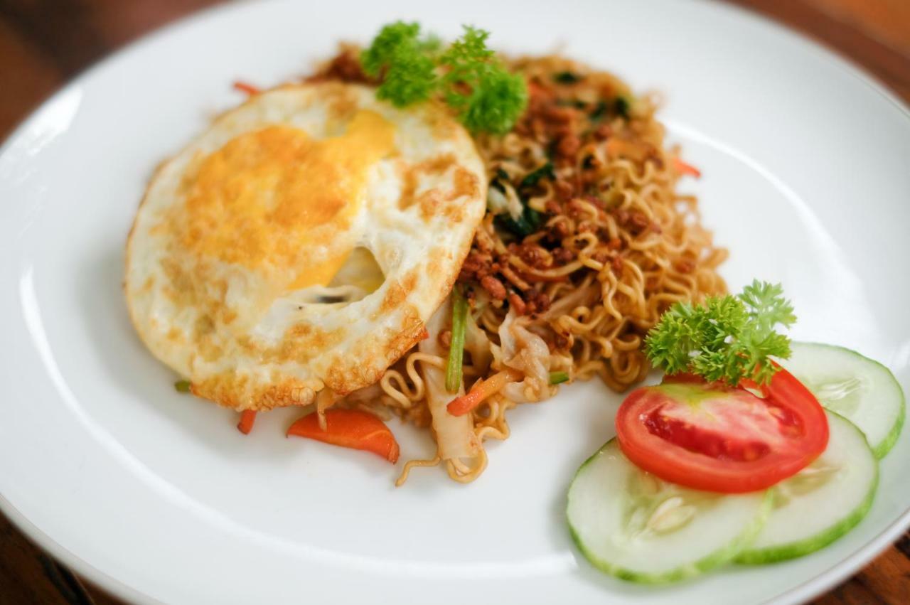 마카르마 리조트 롬복 셍기기 외부 사진